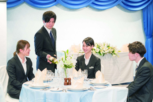 東京ホテル・トラベル学院専門学校見出し5