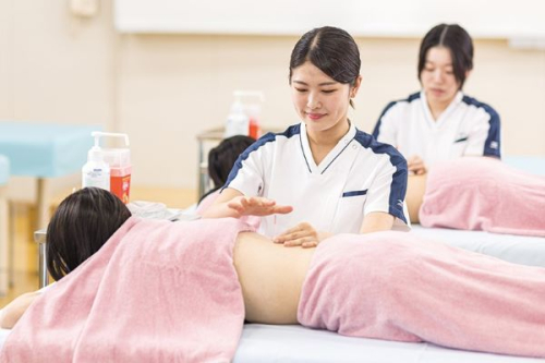 鍼灸学科（鍼灸コース、スポーツ特修コース）